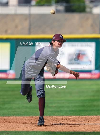 Thumbnail 2 in Laguna Beach @ Los Alamitos photogallery.