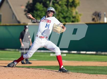 Thumbnail 2 in Laguna Beach @ Los Alamitos photogallery.
