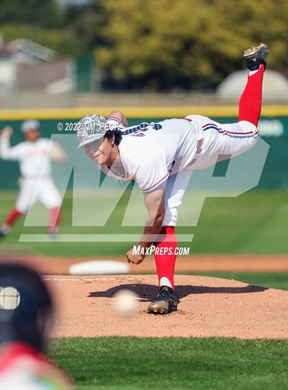 Thumbnail 1 in Laguna Beach @ Los Alamitos photogallery.