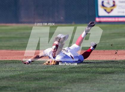 Thumbnail 3 in Laguna Beach @ Los Alamitos photogallery.