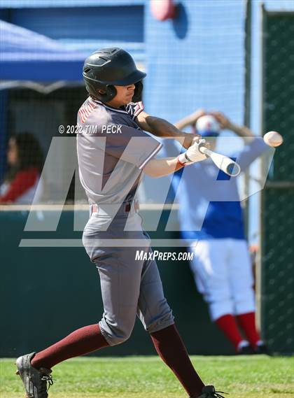 Thumbnail 2 in Laguna Beach @ Los Alamitos photogallery.