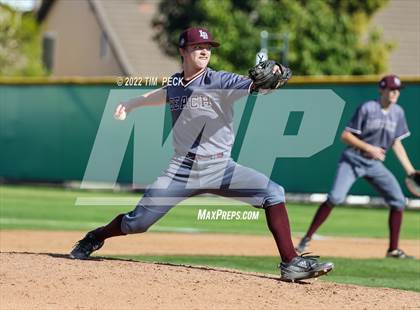 Thumbnail 1 in Laguna Beach @ Los Alamitos photogallery.
