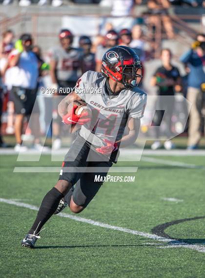 Thumbnail 1 in Centennial vs. Sierra Canyon photogallery.