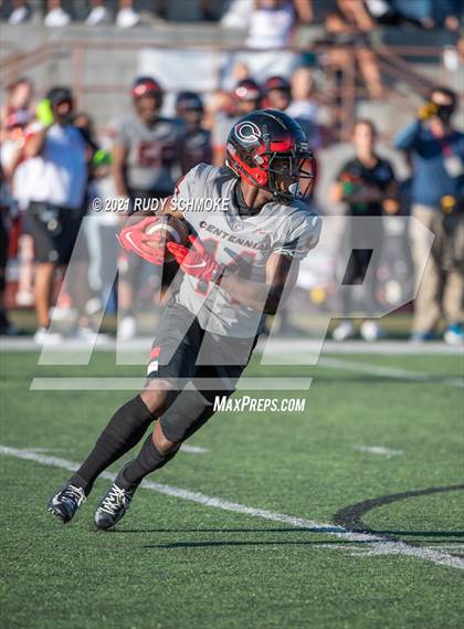 Thumbnail 3 in Centennial vs. Sierra Canyon photogallery.
