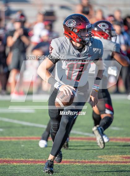 Thumbnail 1 in Centennial vs. Sierra Canyon photogallery.
