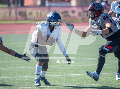Thumbnail 1 in Centennial vs. Sierra Canyon photogallery.