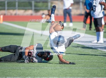 Thumbnail 2 in Centennial vs. Sierra Canyon photogallery.