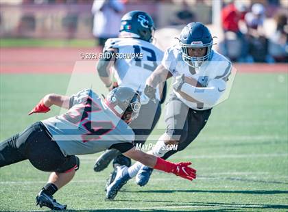 Thumbnail 3 in Centennial vs. Sierra Canyon photogallery.