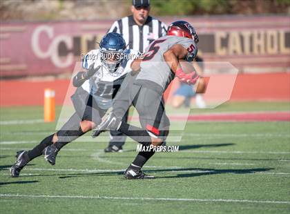 Thumbnail 3 in Centennial vs. Sierra Canyon photogallery.