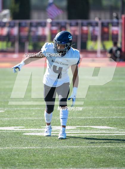 Thumbnail 1 in Centennial vs. Sierra Canyon photogallery.