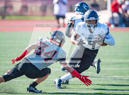 Thumbnail 2 in Centennial vs. Sierra Canyon photogallery.