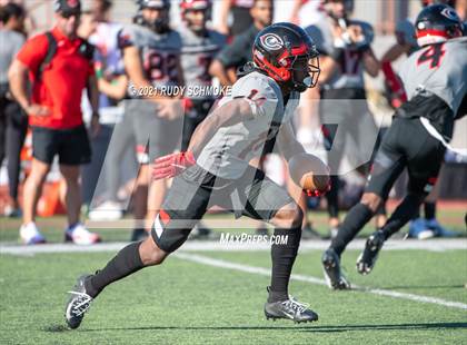 Thumbnail 1 in Centennial vs. Sierra Canyon photogallery.