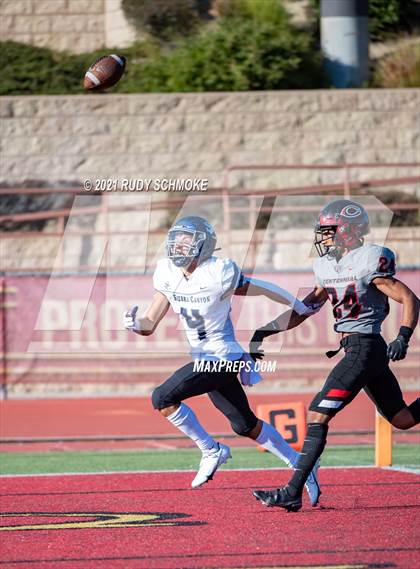 Thumbnail 1 in Centennial vs. Sierra Canyon photogallery.