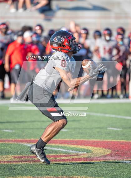Thumbnail 1 in Centennial vs. Sierra Canyon photogallery.