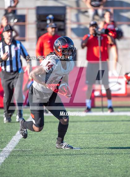 Thumbnail 3 in Centennial vs. Sierra Canyon photogallery.
