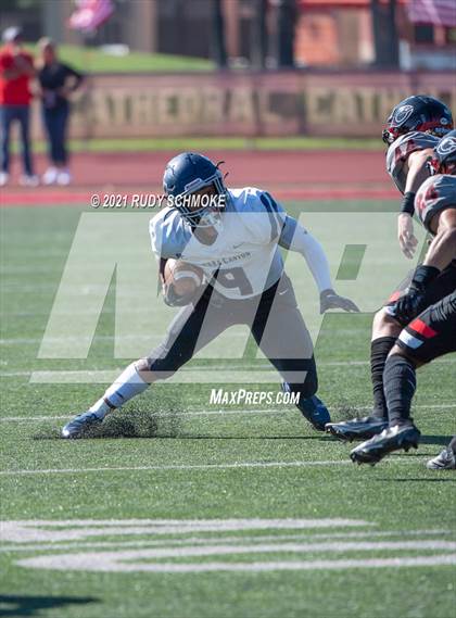 Thumbnail 1 in Centennial vs. Sierra Canyon photogallery.