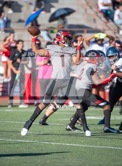 Thumbnail 3 in Centennial vs. Sierra Canyon photogallery.