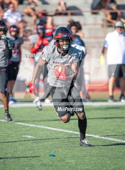 Thumbnail 3 in Centennial vs. Sierra Canyon photogallery.