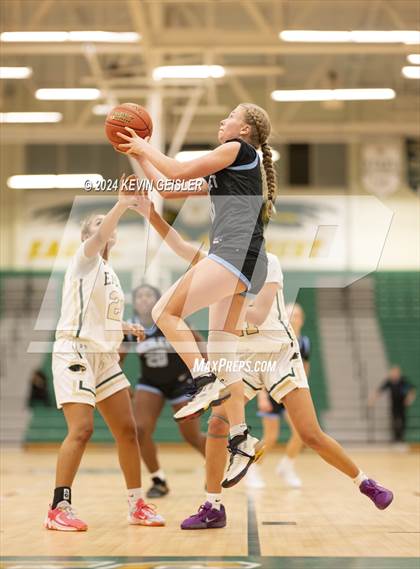 Thumbnail 3 in Nicolet @ Racine Case photogallery.