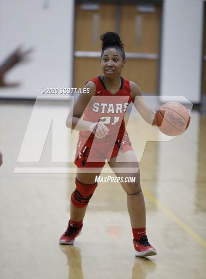 Thumbnail 2 in Centennial vs Bloom Carroll (OHSAA D2 Sectional Playoff) photogallery.
