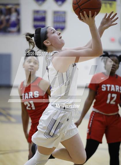 Thumbnail 2 in Centennial vs Bloom Carroll (OHSAA D2 Sectional Playoff) photogallery.