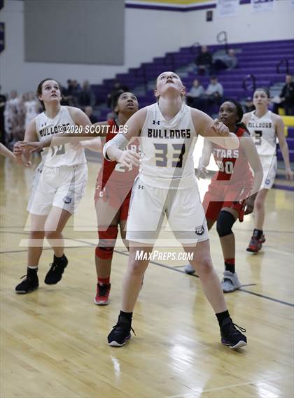 Thumbnail 2 in Centennial vs Bloom Carroll (OHSAA D2 Sectional Playoff) photogallery.