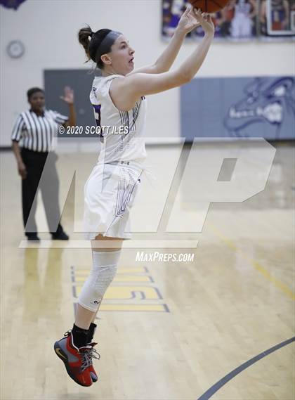 Thumbnail 1 in Centennial vs Bloom Carroll (OHSAA D2 Sectional Playoff) photogallery.