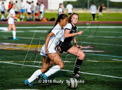 Thumbnail 1 in La Jolla vs. Point Loma (CIF SDS D1 Final) photogallery.