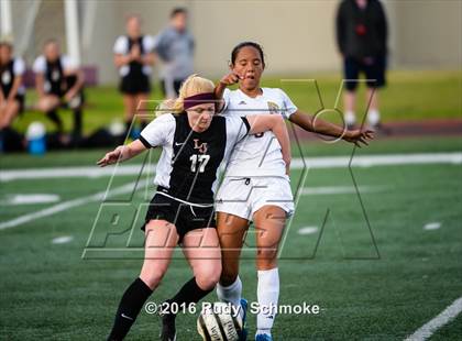 Thumbnail 1 in La Jolla vs. Point Loma (CIF SDS D1 Final) photogallery.
