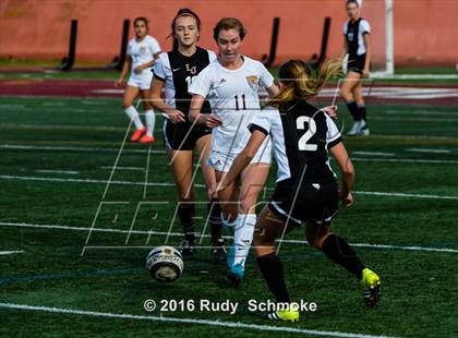 Thumbnail 1 in La Jolla vs. Point Loma (CIF SDS D1 Final) photogallery.
