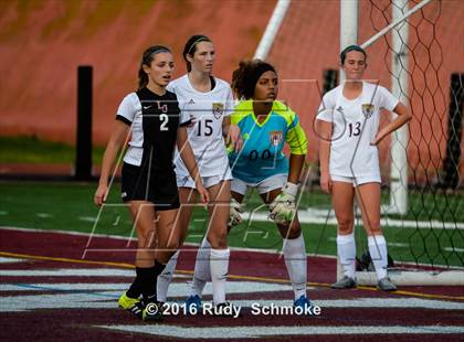 Thumbnail 3 in La Jolla vs. Point Loma (CIF SDS D1 Final) photogallery.