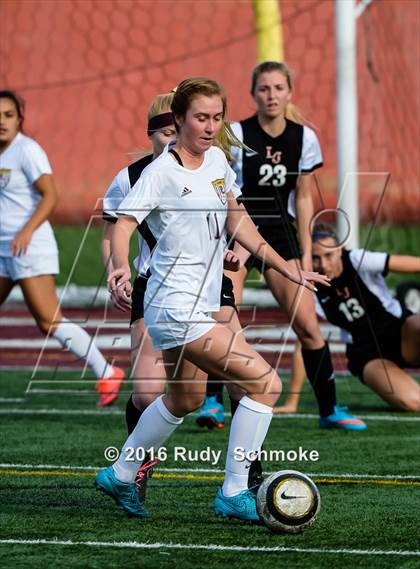 Thumbnail 3 in La Jolla vs. Point Loma (CIF SDS D1 Final) photogallery.