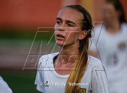 Thumbnail 3 in La Jolla vs. Point Loma (CIF SDS D1 Final) photogallery.