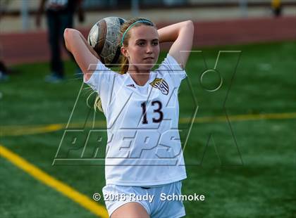 Thumbnail 1 in La Jolla vs. Point Loma (CIF SDS D1 Final) photogallery.