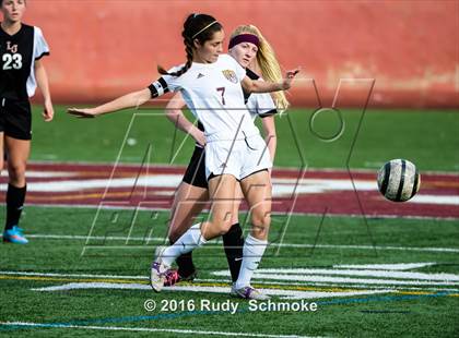 Thumbnail 3 in La Jolla vs. Point Loma (CIF SDS D1 Final) photogallery.