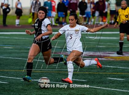 Thumbnail 3 in La Jolla vs. Point Loma (CIF SDS D1 Final) photogallery.