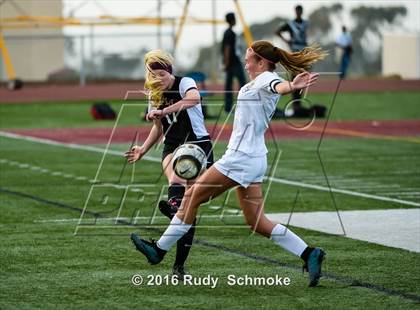 Thumbnail 1 in La Jolla vs. Point Loma (CIF SDS D1 Final) photogallery.