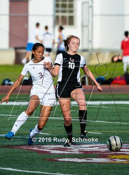 Thumbnail 2 in La Jolla vs. Point Loma (CIF SDS D1 Final) photogallery.