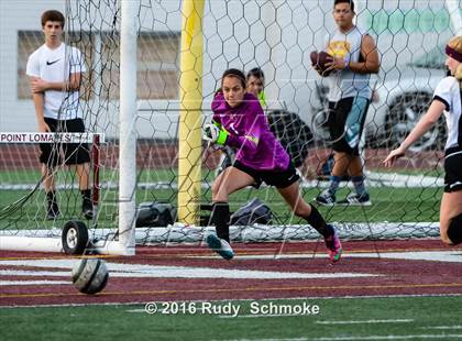 Thumbnail 1 in La Jolla vs. Point Loma (CIF SDS D1 Final) photogallery.