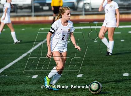 Thumbnail 3 in La Jolla vs. Point Loma (CIF SDS D1 Final) photogallery.