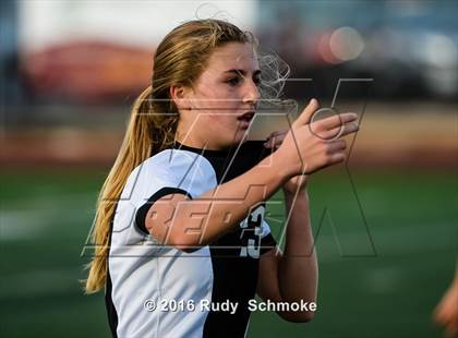 Thumbnail 1 in La Jolla vs. Point Loma (CIF SDS D1 Final) photogallery.