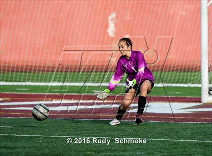 Thumbnail 2 in La Jolla vs. Point Loma (CIF SDS D1 Final) photogallery.