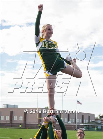 Thumbnail 1 in West Seneca East @ Lake Shore photogallery.