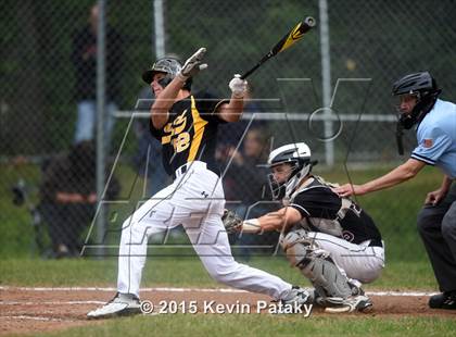 Thumbnail 2 in Daniel Hand @ North Haven (CIAC Class L Quarterfinal) photogallery.