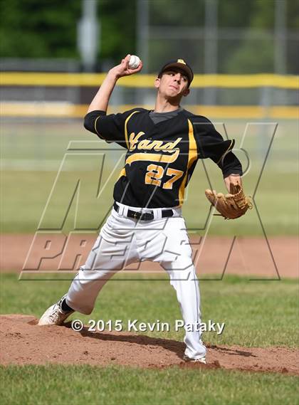 Thumbnail 2 in Daniel Hand @ North Haven (CIAC Class L Quarterfinal) photogallery.