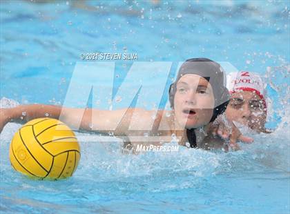 Thumbnail 1 in Cathedral Catholic @ La Jolla photogallery.
