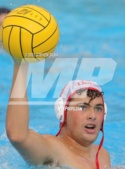 Thumbnail 3 in Cathedral Catholic @ La Jolla photogallery.