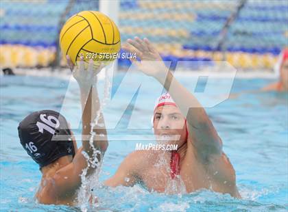 Thumbnail 3 in Cathedral Catholic @ La Jolla photogallery.