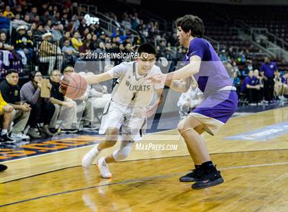 Thumbnail 3 in Chinle vs. Sabino (AIA 3A Quarterfinal) photogallery.