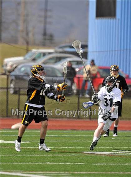 Thumbnail 2 in Corning-Painted Post West vs. McQuaid Jesuit photogallery.